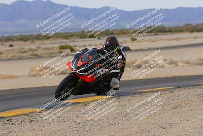 media/Dec-17-2022-SoCal Trackdays (Sat) [[224abd9271]]/Turn 9 Inside (1pm)/